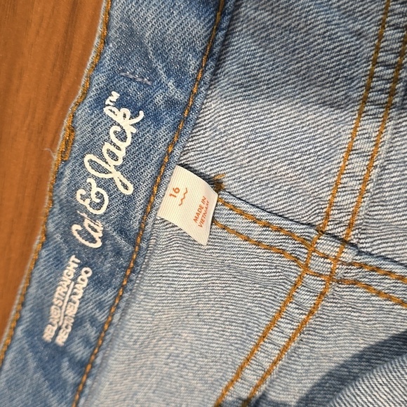 Cat and Jack | Boys | Denim Jeans | Size 16 - Picture 3 of 5